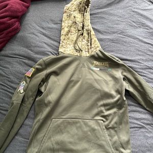 Nike Philadelphia Eagles Salute to Service Sweatshirt